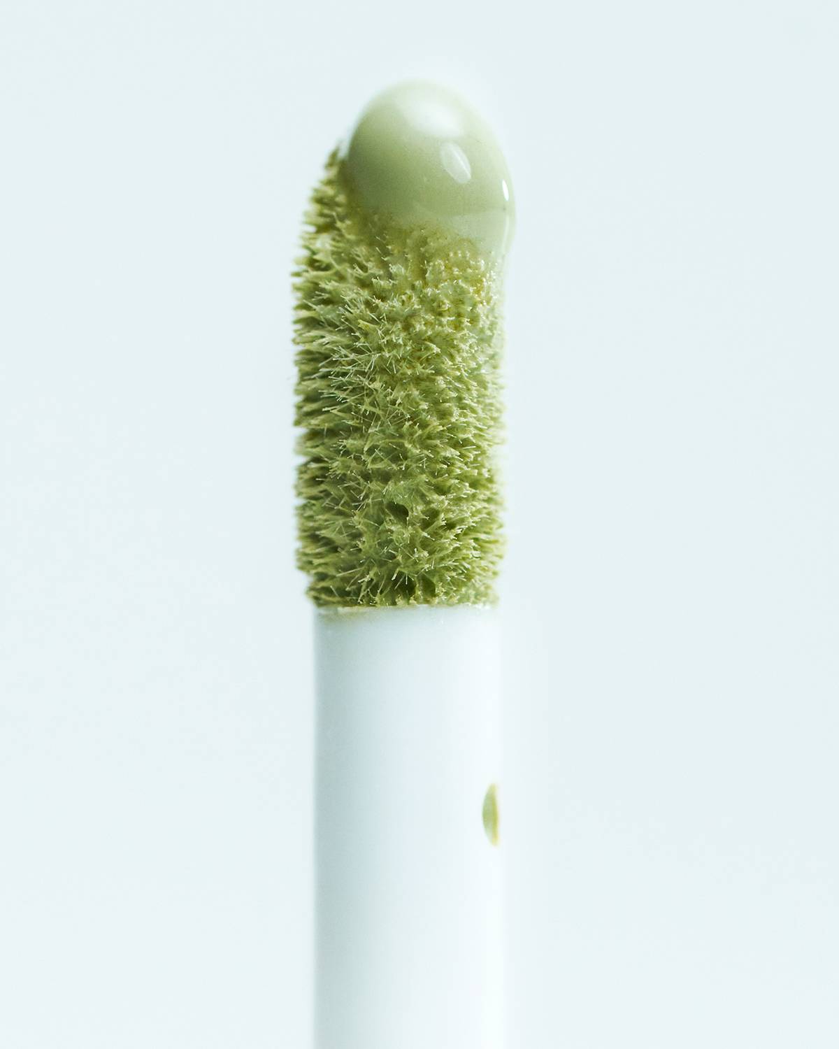 Correcteur Anti-Rougeurs T33
Niacinamide 2% + Microalgue verte