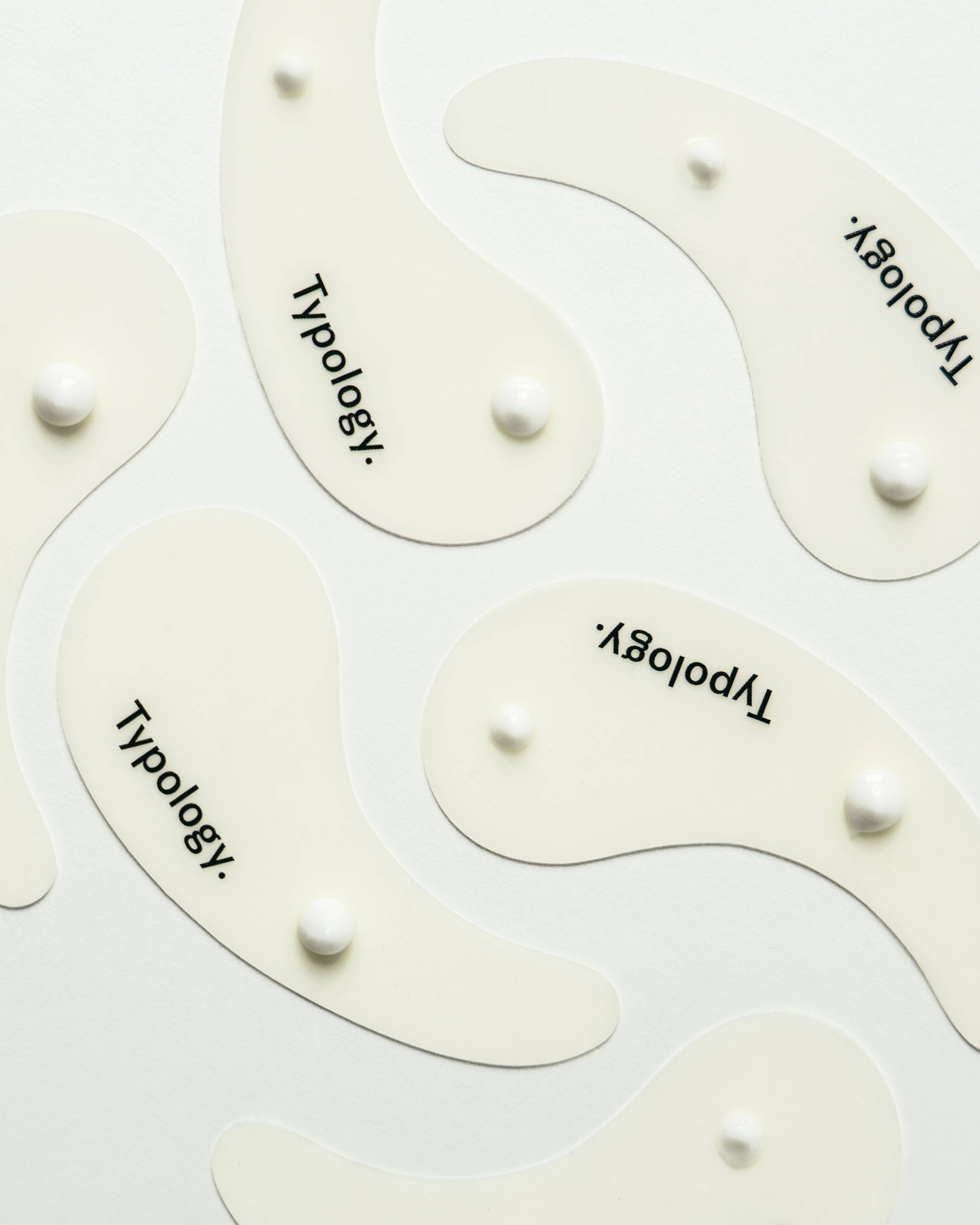 Coffret Masque Contour des Yeux Lissant L74
Collagène végétal 1% + Acide polyglutamique