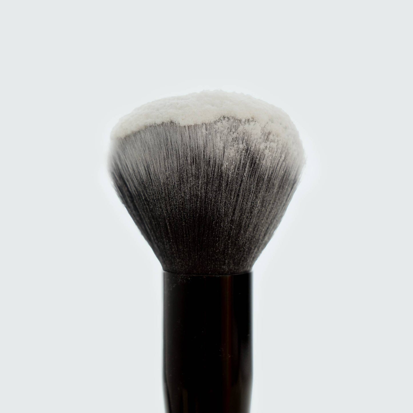 Poudre Libre Matifiante T32
Zinc PCA 1% + Acide hyaluronique